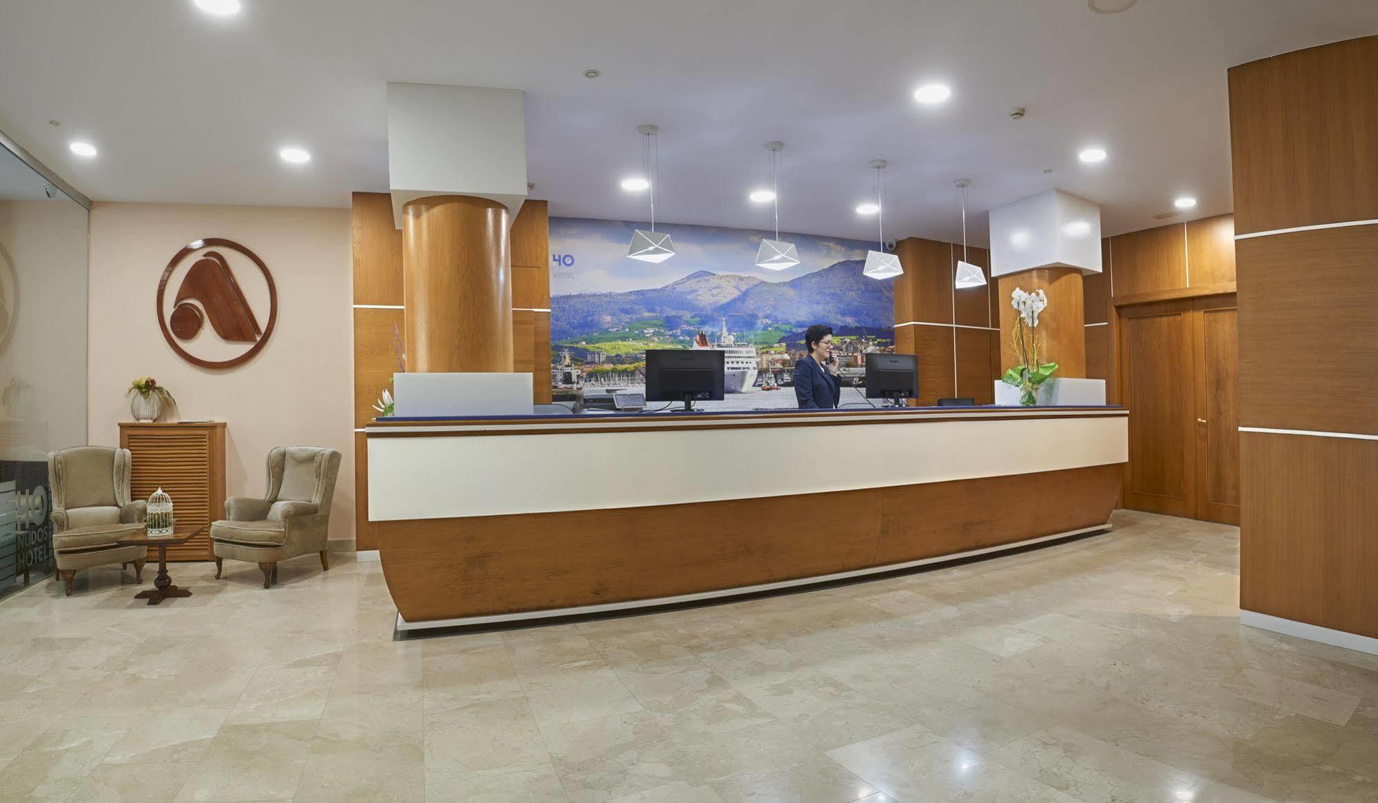 Hotel 40 Nudos Aviles Exterior photo